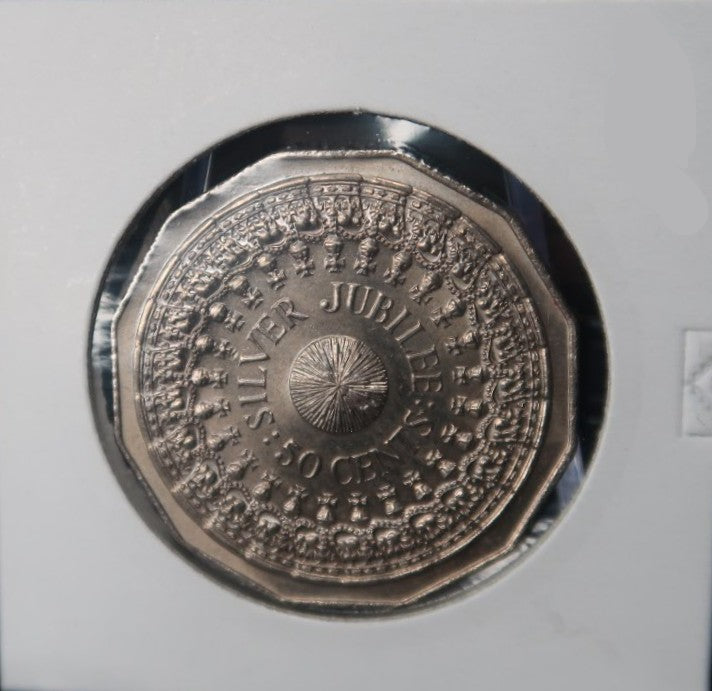1977 Australian Fifty Cents (50c) Silver Jubilee